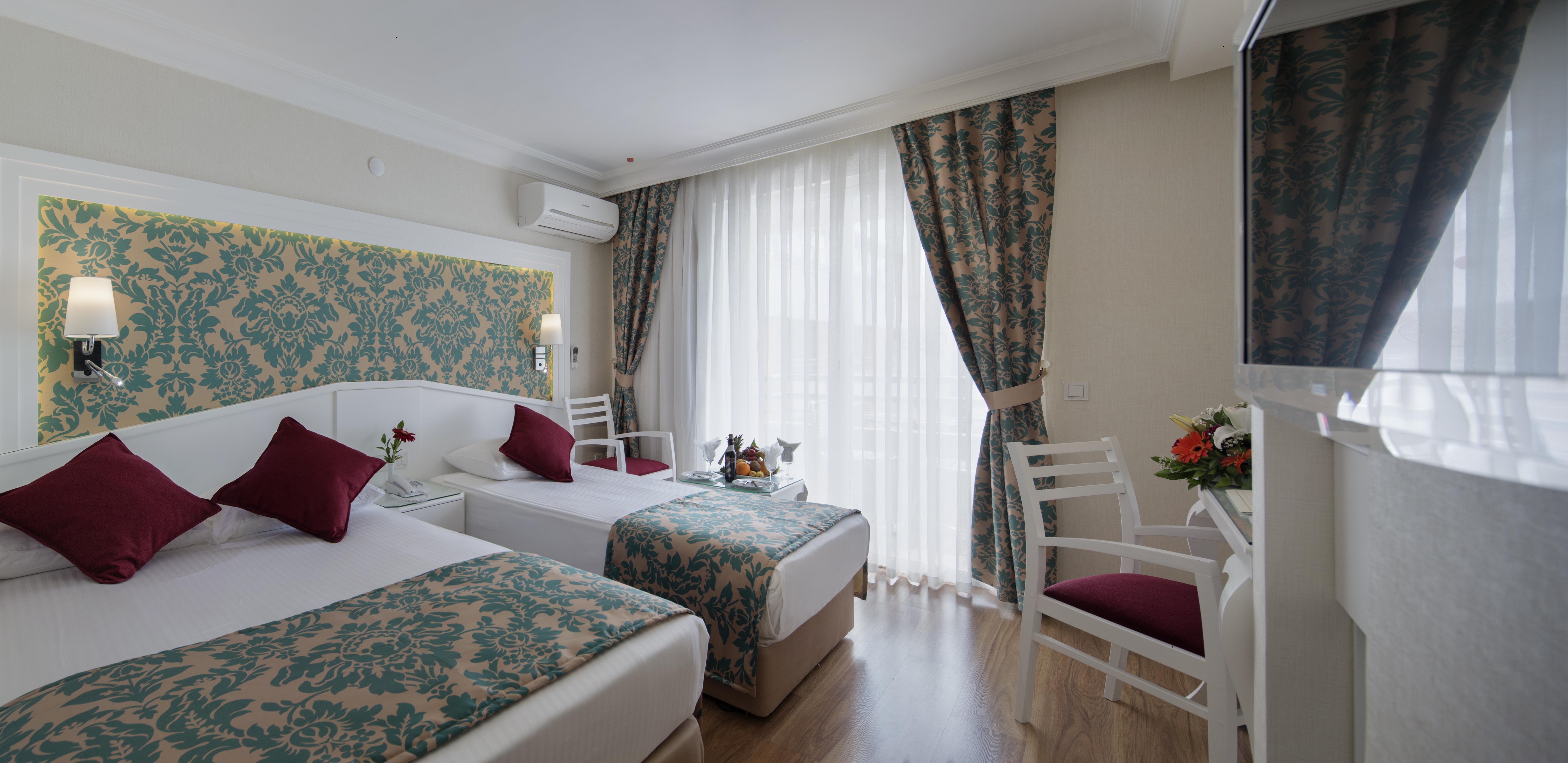 Alaiye Kleopatra Hotel Аланя Екстериор снимка