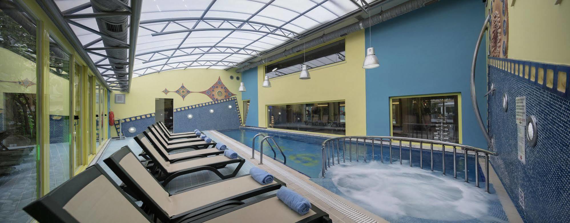 Alaiye Kleopatra Hotel Аланя Екстериор снимка