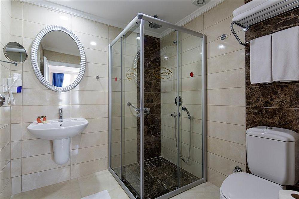 Alaiye Kleopatra Hotel Аланя Екстериор снимка